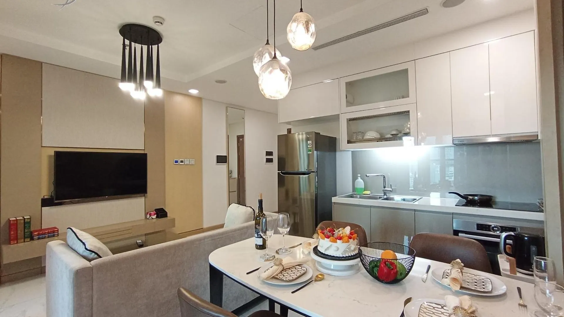 1-Bedroom Apartment With Balcony - Landmark 81 Vcp Ho Či Minovo Město 0*,  Vietnam