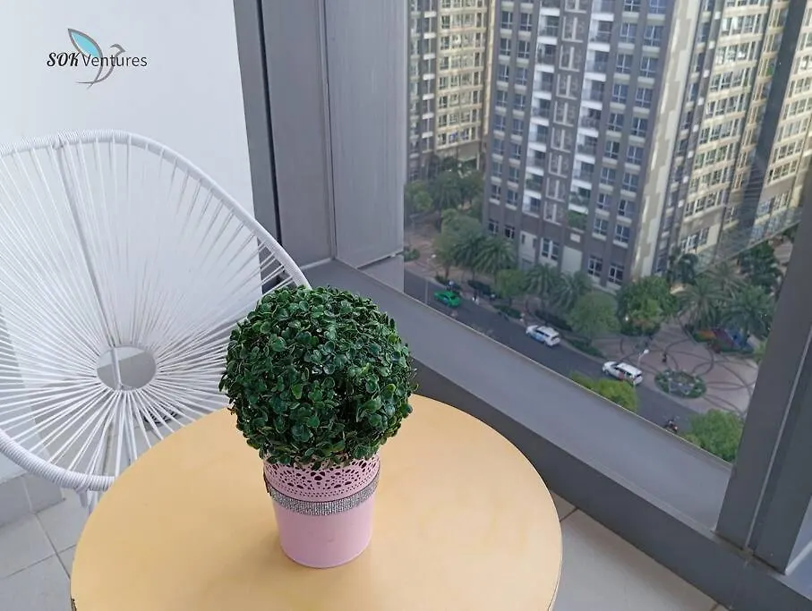 1-Bedroom Apartment With Balcony - Landmark 81 Vcp Ho Chi Minh City