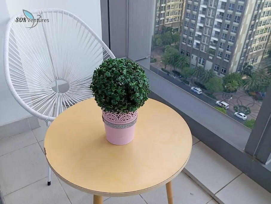 1-Bedroom Apartment With Balcony - Landmark 81 Vcp Ho Chi Minh City