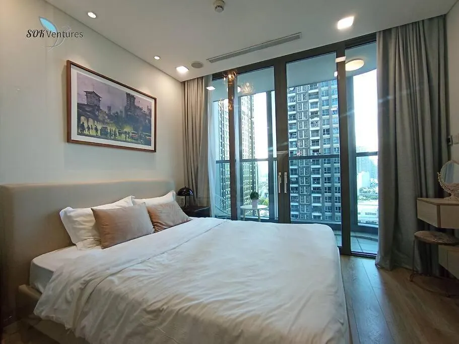 1-Bedroom Apartment With Balcony - Landmark 81 Vcp Ho Chi Minh City