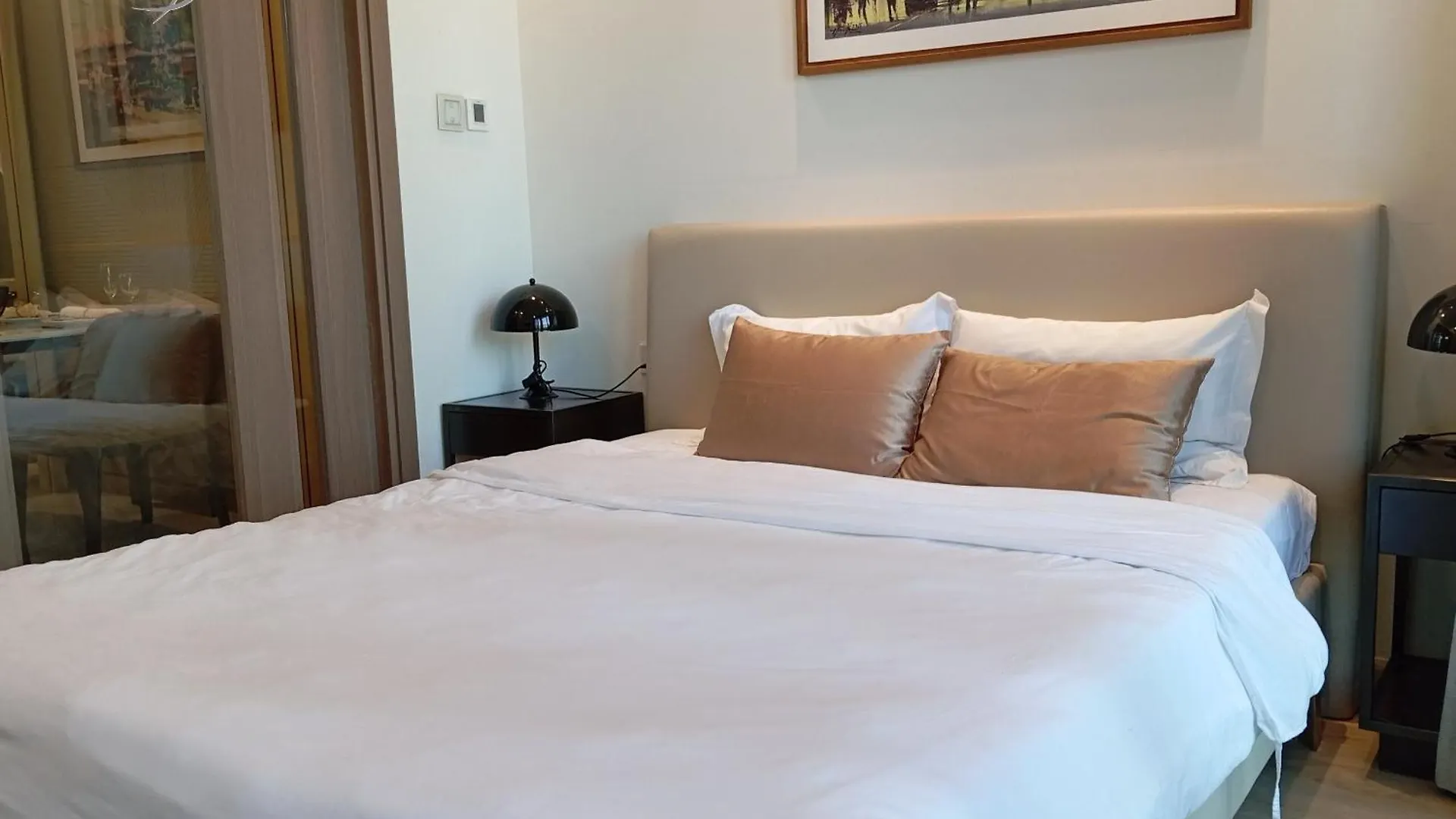1-Bedroom Apartment With Balcony - Landmark 81 Vcp Ho Chi Minh City