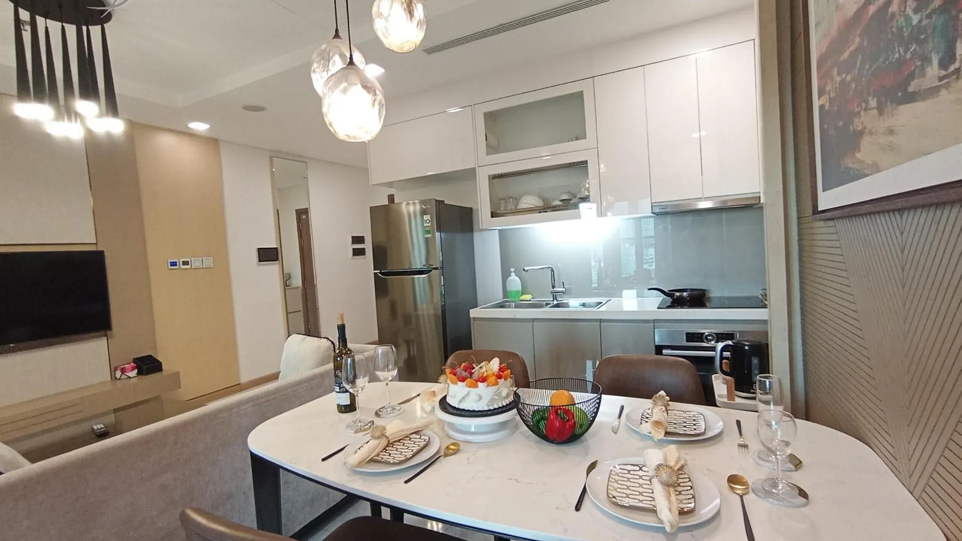 1-Bedroom Apartment With Balcony - Landmark 81 Vcp Ho Chi Minh City
