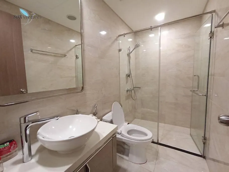 1-Bedroom Apartment With Balcony - Landmark 81 Vcp Ho Chi Minh-stad